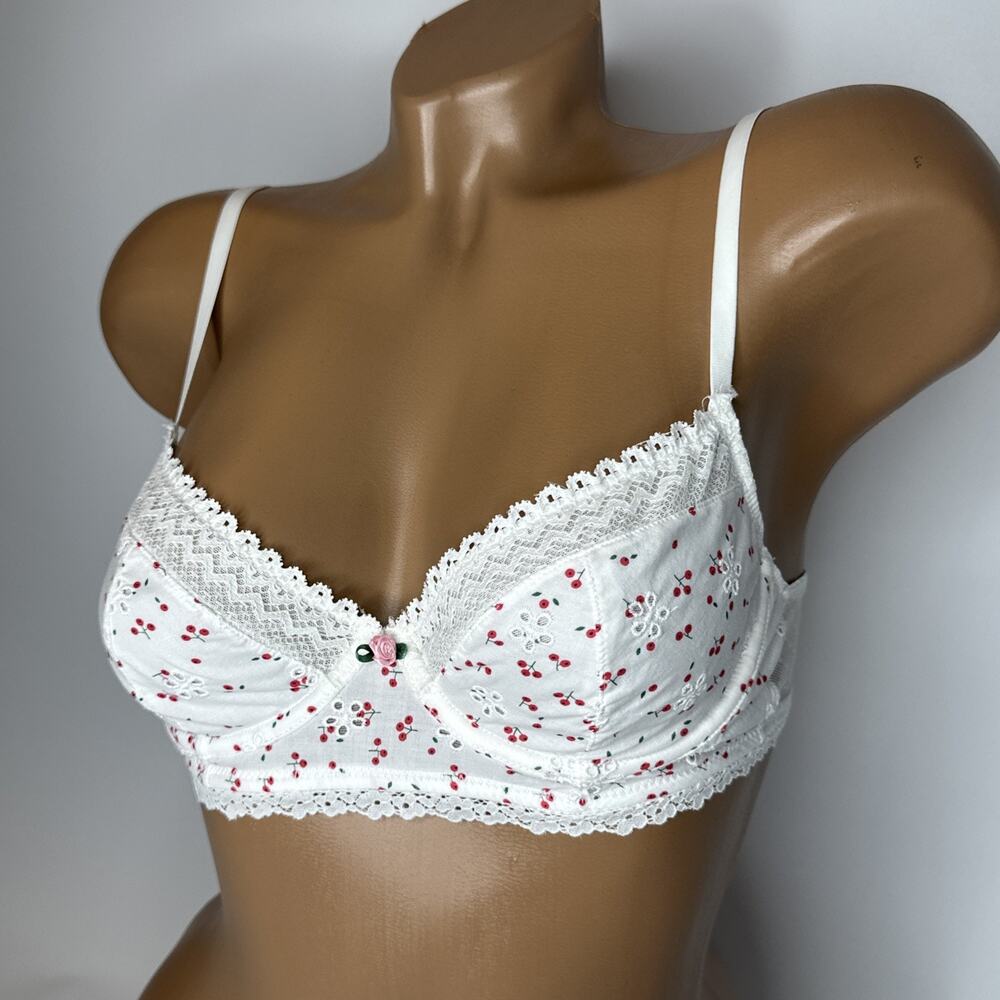 Vintage White Lace Cherry Print Bralette Coquette Fairycore Lingerie Y2K XS/S